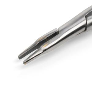 KRUUSE TC Gold Castroviejo Barraquer Needle Holder, 12 cm / 4.7"
KRUUSE TC Gold Castroviejo Barraquer Needle Holder, 12 cm / 4.7"