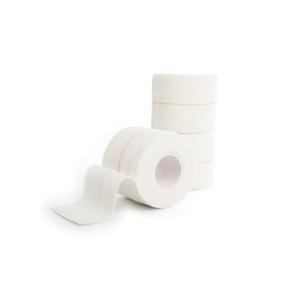 KRUUSE Vet-Plast Adhesive Bandage, 5 cm x 4.5 m / 2" x 14.8 ft, 10/pk
KRUUSE Vet-Plast Adhesive Bandage, 5 cm x 4.5 m / 2" x 14.8 ft, 10/pk