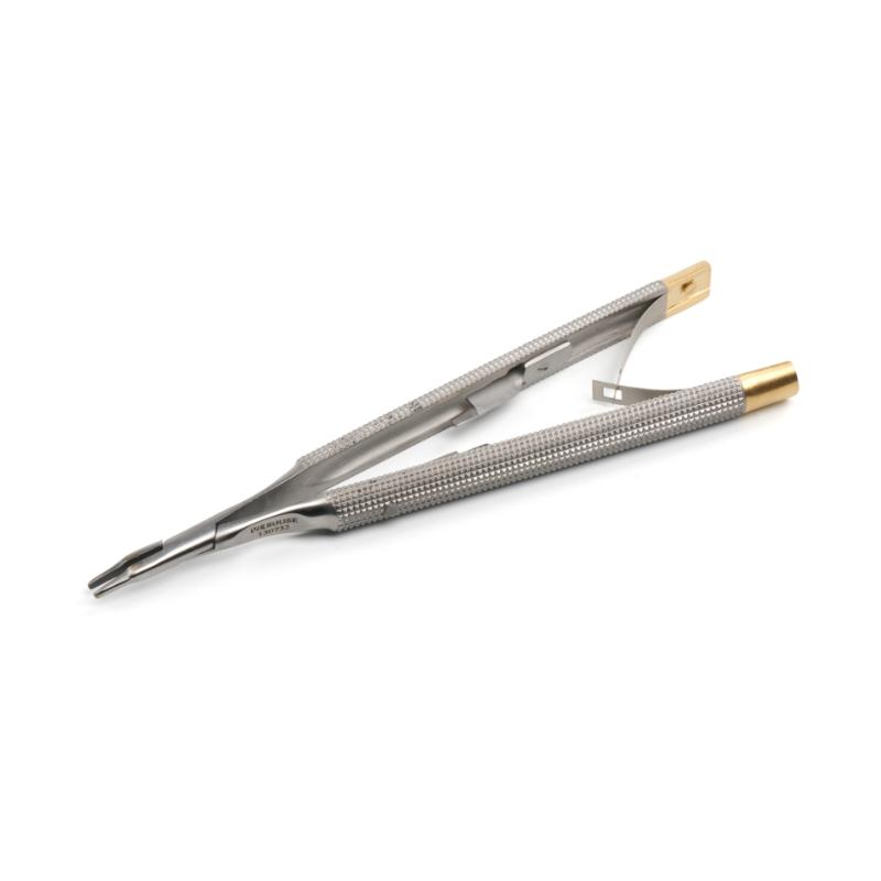 KRUUSE TC Gold Castroviejo Barraquer Needle Holder, 12 cm / 4.7"
KRUUSE TC Gold Castroviejo Barraquer Needle Holder, 12 cm / 4.7"