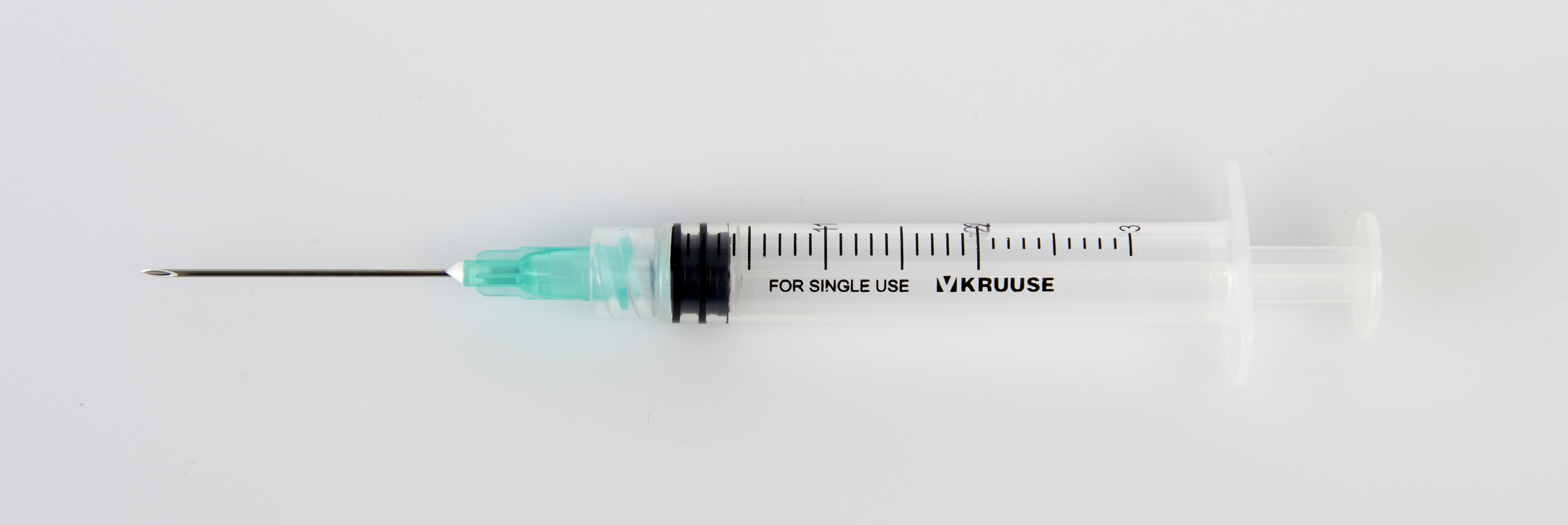 KRUUSE Disposable Syringe With Needle, 3-comp., 2->3 ml, luer lock, 21G x 1½, 0.8 x 40 mm, 100/pk