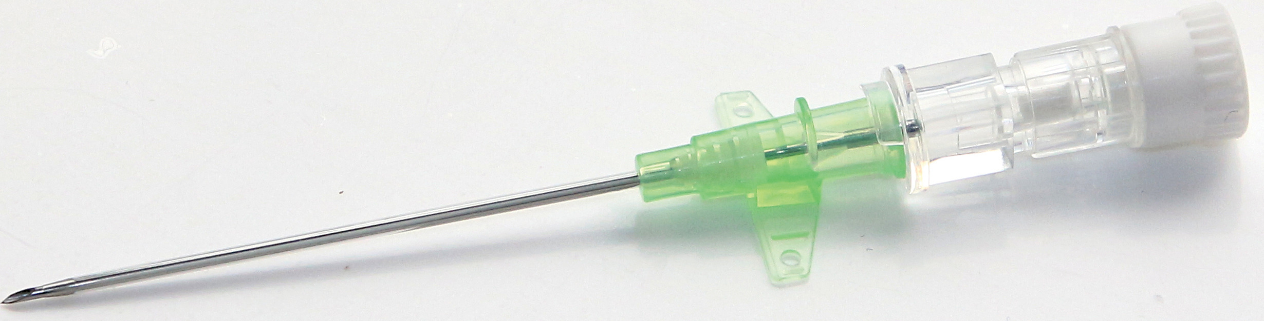 CVET I.V. Kateter uden Injektionsport, med vinger, lige, G18, 45 mm, grøn, 50 stk.
